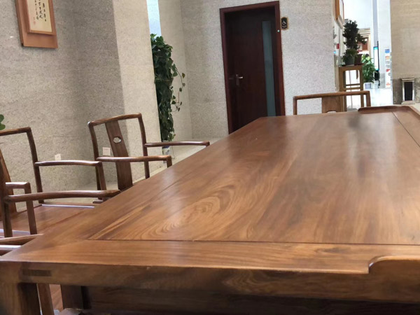 夫妻一方對外擔保之債不屬于夫妻共同債務？深圳市離婚糾紛律師來回答